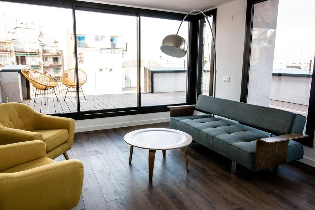 Ferienwohnung Atico Con Terraza En El Centro De Reus Exterior foto